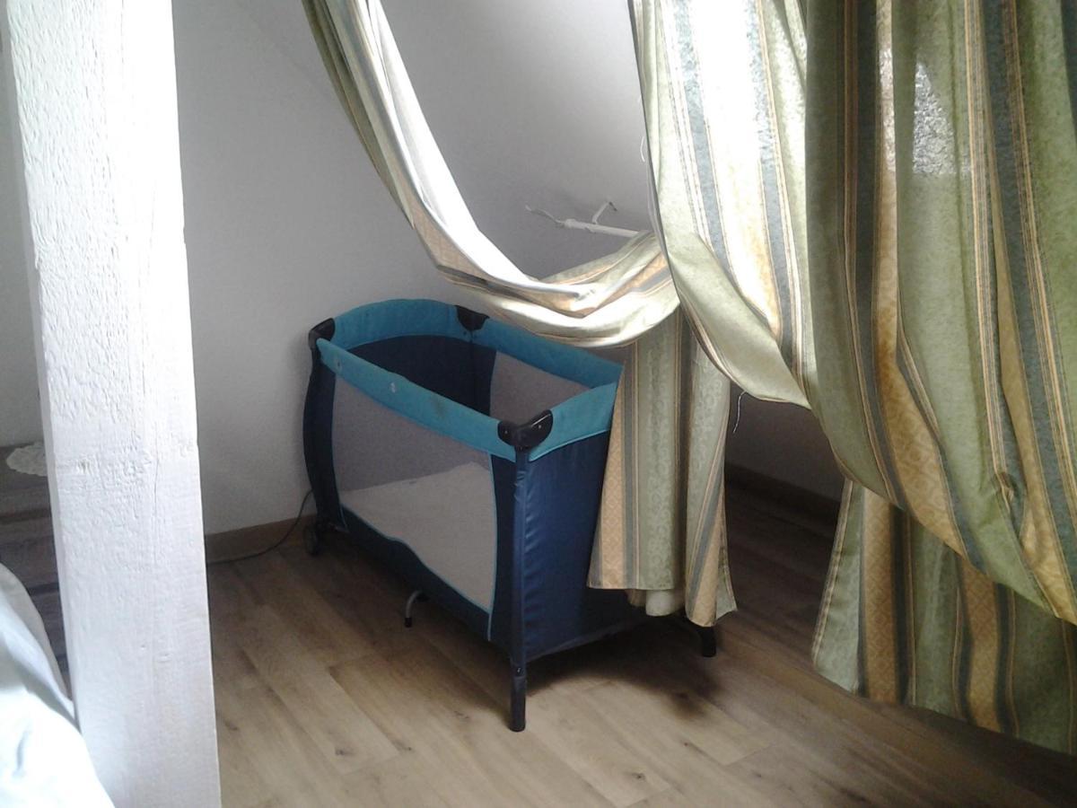 Appartement Rue Georges V - Port De La Houle Cancale Buitenkant foto